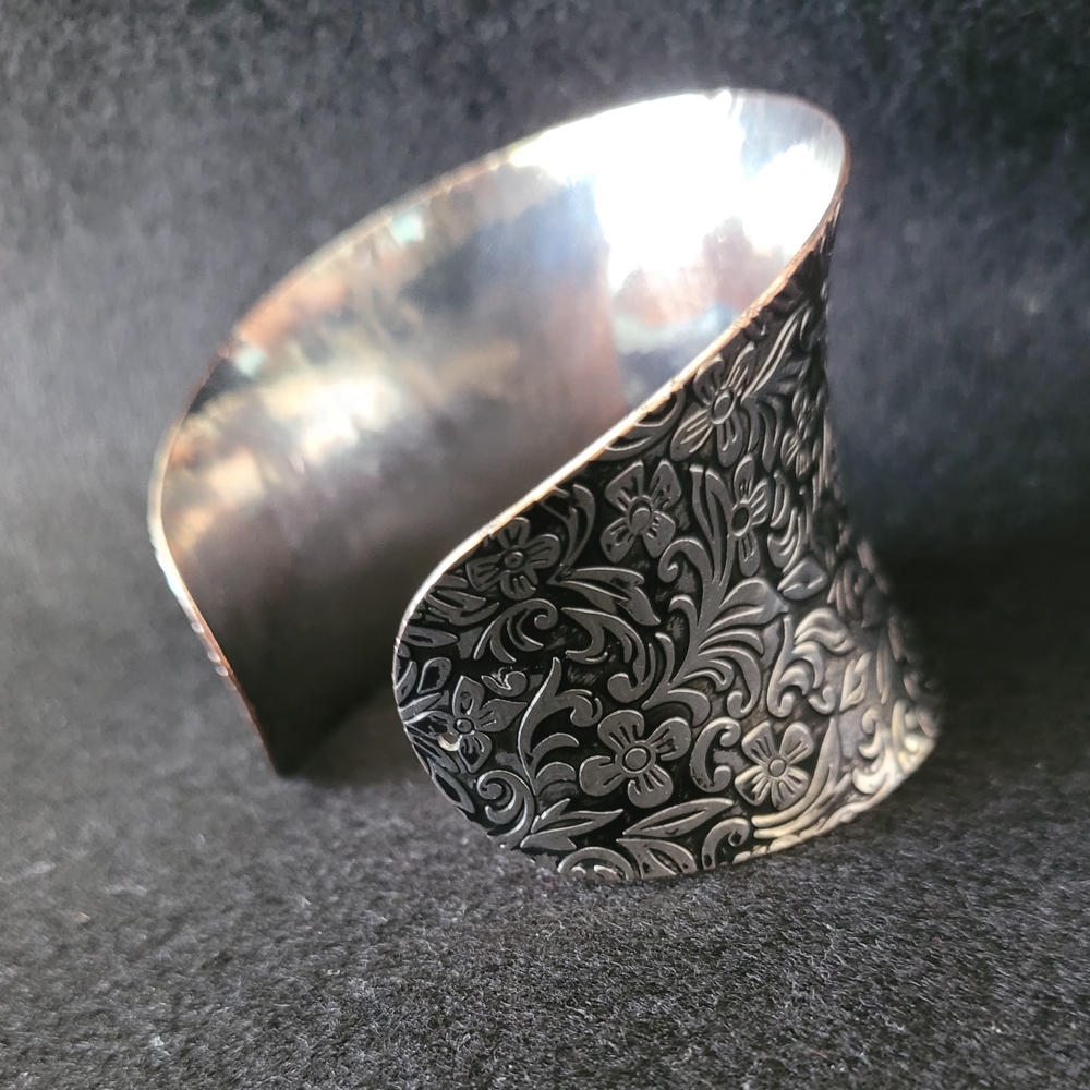 Silver Floral Engraved Cuff Bracelet - Picture 2 of 7